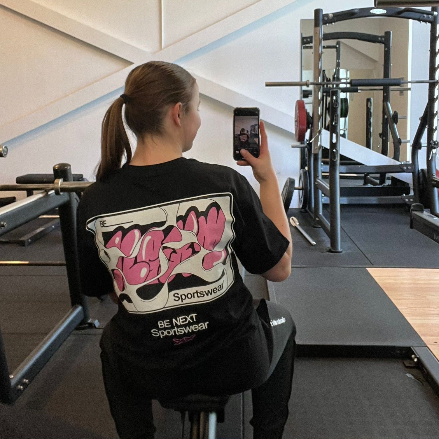 Training Oversized T-shirt - Black/Pink